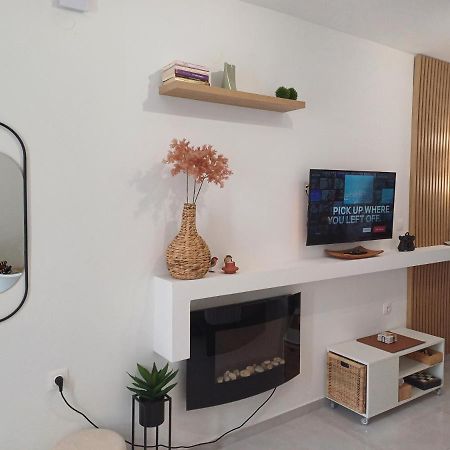 Brio Luxurious Urban Stay In Heraklio,Wifi,Αc Heraklion  Екстер'єр фото