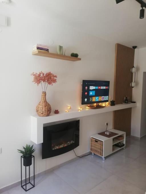 Brio Luxurious Urban Stay In Heraklio,Wifi,Αc Heraklion  Екстер'єр фото